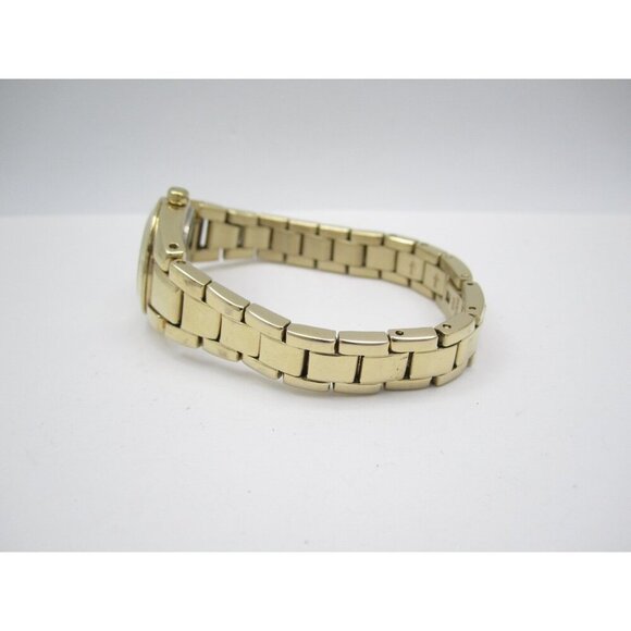 Women Relic Quartz WR Analog 22mm Round Watch (H835) "New Battery" ZR34207 - Picture 9 of 9